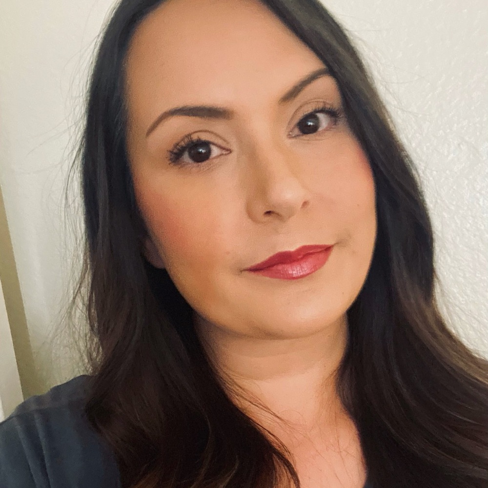 Meet your Posher, Rebecca